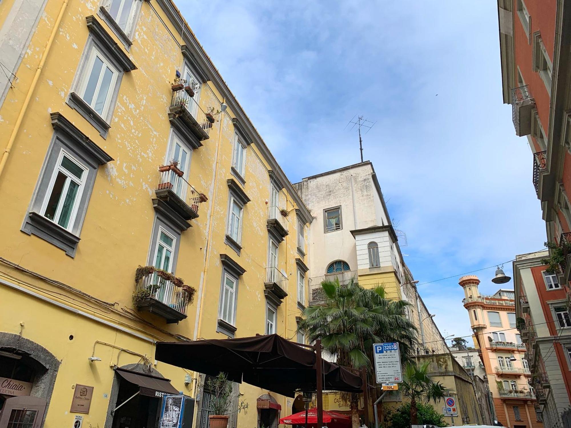 Casa Dei Mille Napoli Apartment Exterior photo